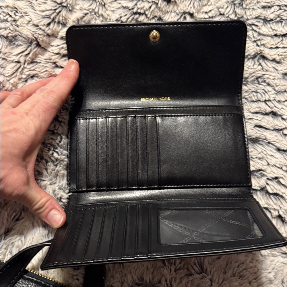 Michael Kors Black Pebbled Leather Backpack & Long leather wallet - Picture 8 of 8